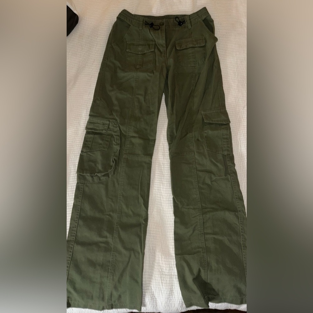 Brandy Melville Cargo Jeans